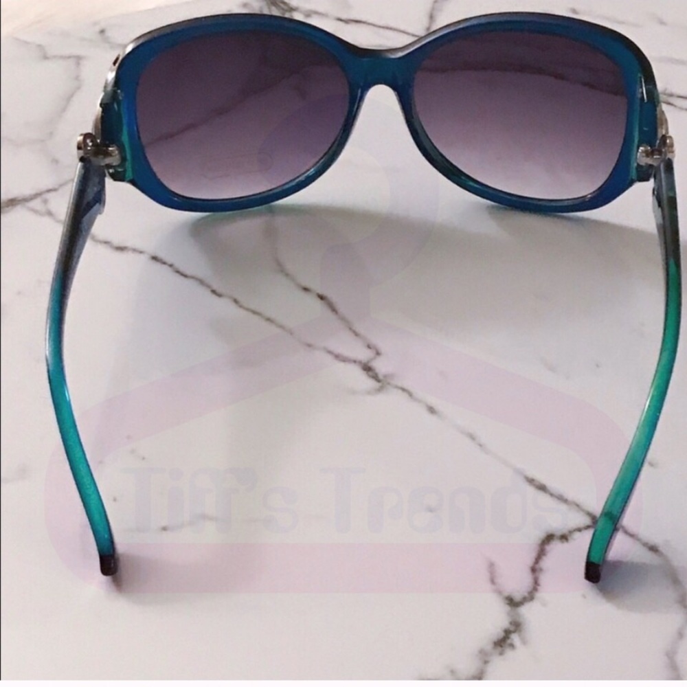 RELISTED - Picture 5 of 6